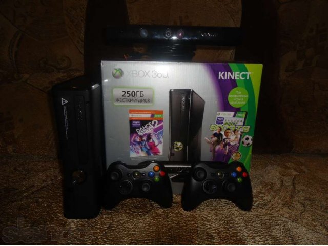 Xbox 360 Slim 250Gb + Kinect + Игры (Гарантия до 2014) в городе Омск, фото 1, стоимость: 16 000 руб.