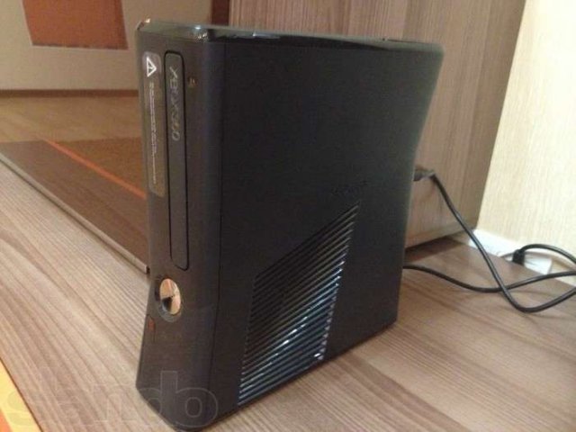 Продам XBOX 360 Slim 250 GB в городе Томск, фото 1, стоимость: 8 990 руб.