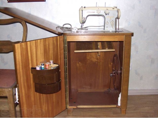 Продаю немецкую швейную машинку Кёллер в городе Москва, фото 7, Швейные машины