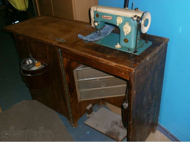 Продается швейная машинка Чайка 115-1 в городе Москва, фото 2, стоимость: 500 руб.