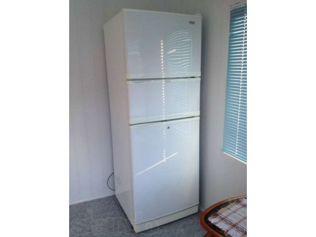 Продается Холодильник Venus в городе Пятигорск, фото 1, Холодильники и морозильные камеры