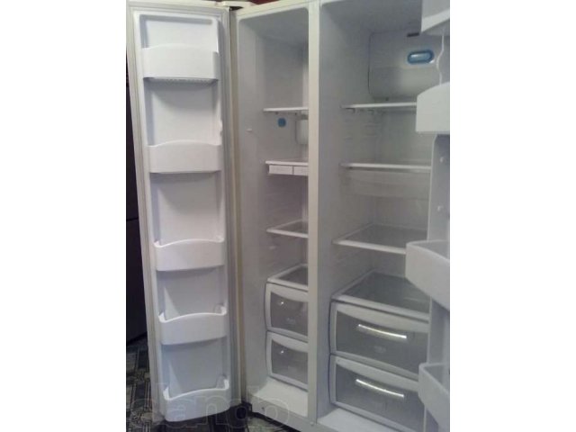 продаю холодильник в городе Ставрополь, фото 2, Холодильники и морозильные камеры