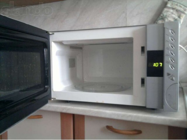 Микроволновая печь Bork в городе Санкт-Петербург, фото 2, стоимость: 1 699 руб.