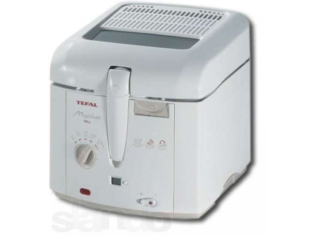 Фритюрница Tefal FR 4000 в городе Астрахань, фото 1, стоимость: 2 500 руб.