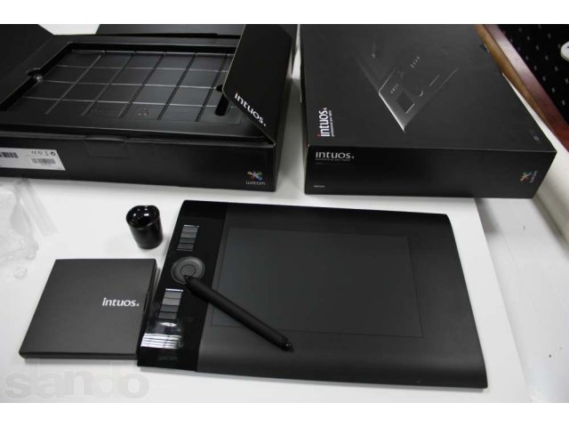 Графический планшет Wacom Intuos4 L в городе Москва, фото 1, стоимость: 15 000 руб.