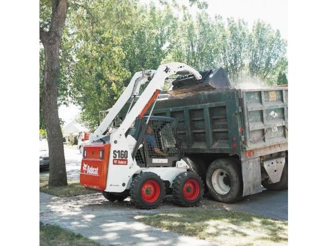 Уборка снега и мусора в городе Саратов, фото 2, Саратовская область