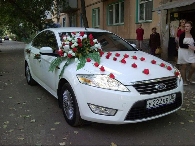 Катаю свадьбы на Ford Mondeo 600 руб час в городе Астрахань, фото 1, Астраханская область