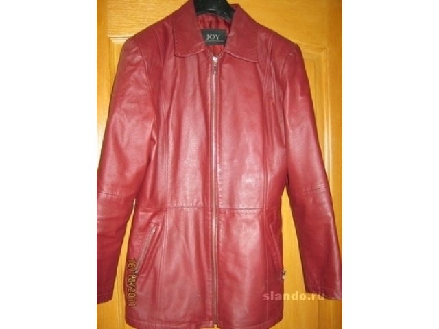 Продам кожанную куртку в городе Саратов, фото 1, стоимость: 500 руб.