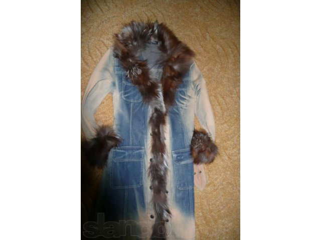 пальто джинсовое с мехом в городе Белгород, фото 1, Женская одежда