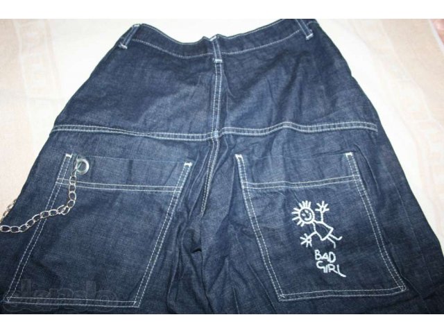 Продаю Рэперские штаны с цепью и надписью Bad Girl, 40р в городе Владивосток, фото 2, Женская одежда
