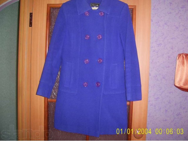 Продам пальто осеннее цена 600р в отличном состоянии в городе Кумертау, фото 1, стоимость: 600 руб.