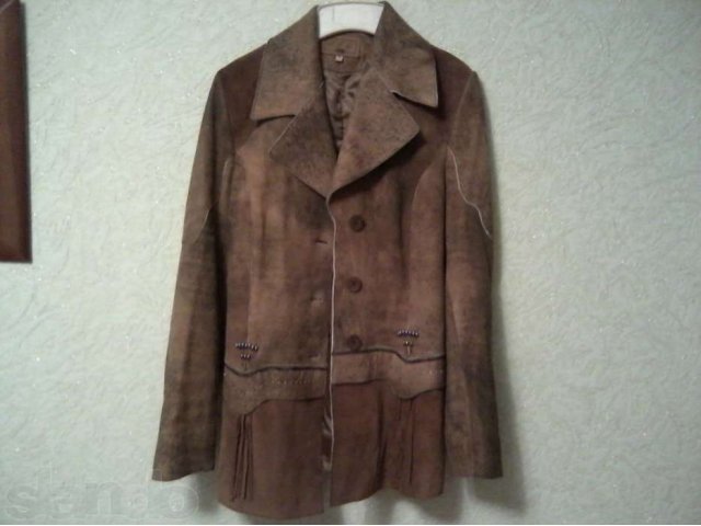 Куртку замшевую 44 размер в городе Иркутск, фото 1, Женская одежда