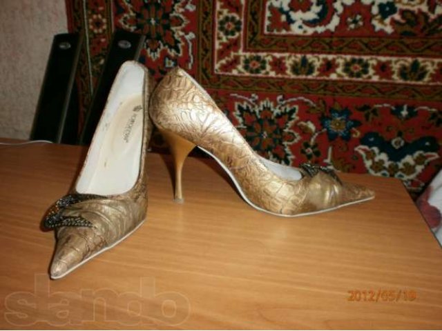 Продаю туфли женские 36-37 размер в городе Астрахань, фото 2, стоимость: 300 руб.