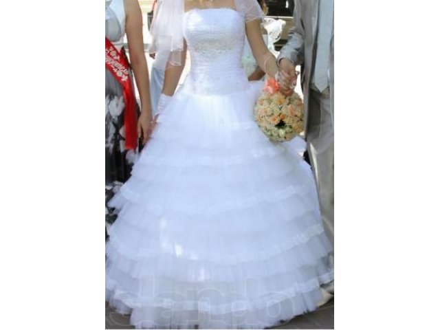 Продаю свадебное платье в городе Ростов-на-Дону, фото 3, стоимость: 25 000 руб.