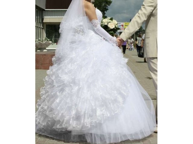 Красивое свадебное платье в городе Златоуст, фото 3, стоимость: 15 000 руб.