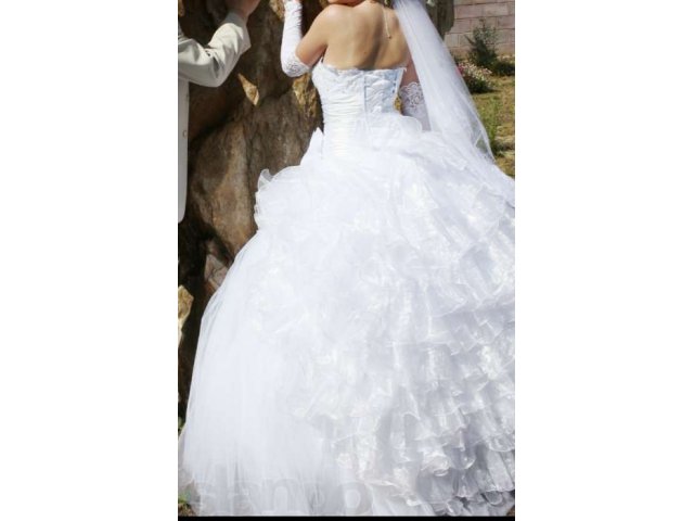 Красивое свадебное платье в городе Златоуст, фото 6, стоимость: 15 000 руб.