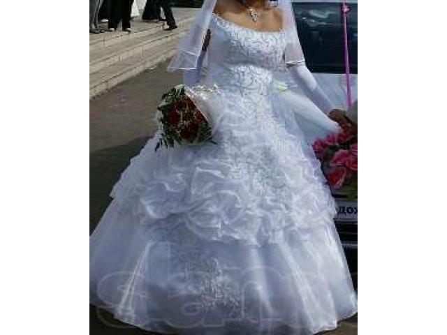 Красивое свадебное платье в городе Североморск, фото 2, Мурманская область