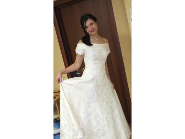 свадебное платье в городе Рязань, фото 4, стоимость: 8 000 руб.