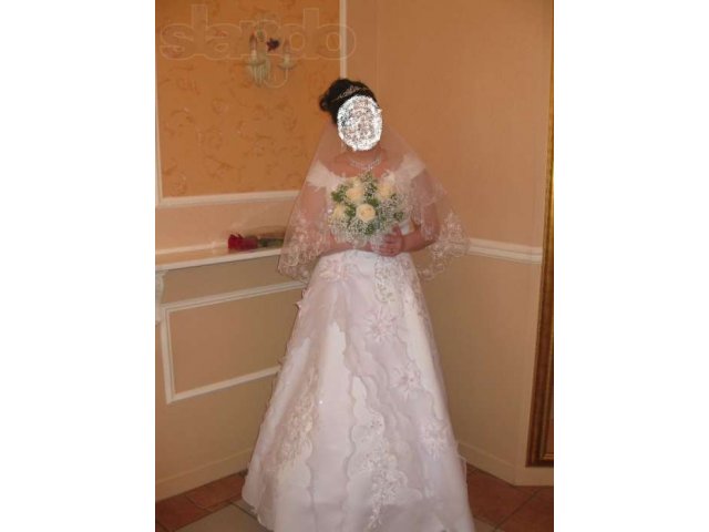 Платье свадебное в городе Строитель, фото 3, стоимость: 2 500 руб.