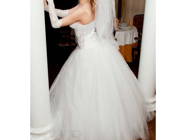 Красивое свадебное платье в городе Миасс, фото 4, стоимость: 7 000 руб.