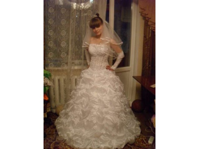 Продам свадебное платье в городе Калуга, фото 1, стоимость: 20 000 руб.
