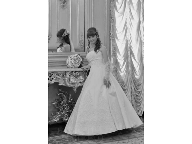 Свадебное платье)))Ура свадьба в городе Санкт-Петербург, фото 3, стоимость: 20 000 руб.