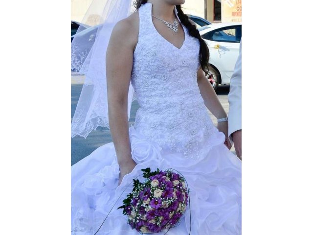 Продам красивое свадебное платтье в городе Тюмень, фото 2, Свадебные платья