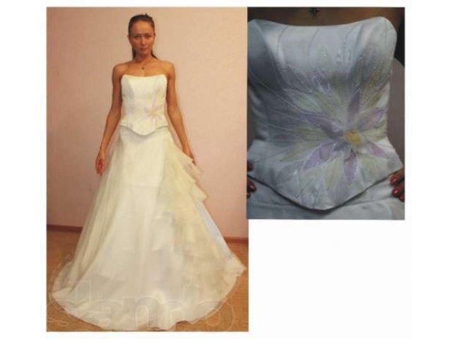 Свадебное платье в городе Омск, фото 1, стоимость: 3 000 руб.
