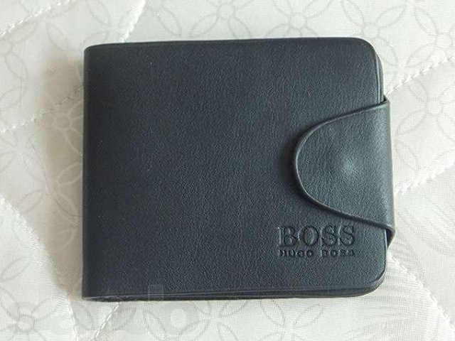 Фирменное портмоне BOSS двух видов в городе Омск, фото 1, стоимость: 500 руб.