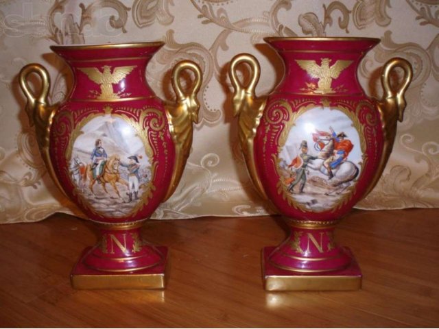 Старинные, парные , фарфоровые вазы Севр 19-й век, Франция в городе Тюмень, фото 1, Тюменская область