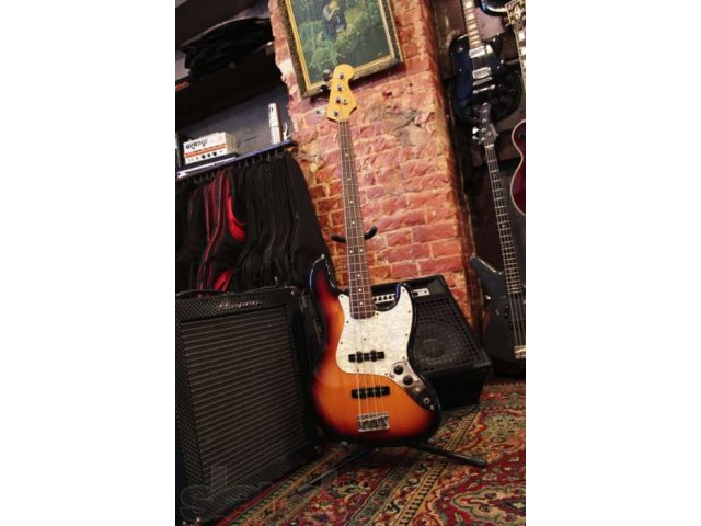 Бас гитара Fender Jazz Bass USA в городе Москва, фото 1, стоимость: 39 800 руб.