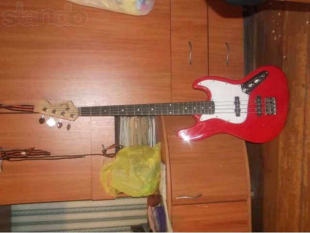 Продам Бас-гитару Fender Jazz Bass в городе Благовещенск, фото 1, Бас-гитары