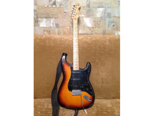 Продаю Fender deluxe stratocaster 1993 года, США в городе Зеленодольск, фото 1, Татарстан