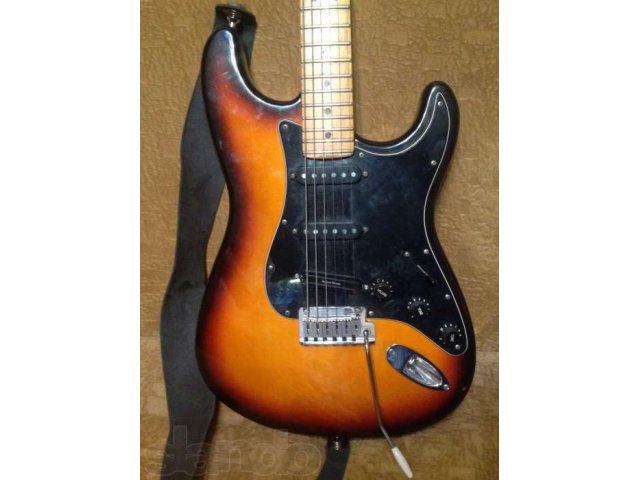 Продаю Fender deluxe stratocaster 1993 года, США в городе Зеленодольск, фото 3, Электрогитары