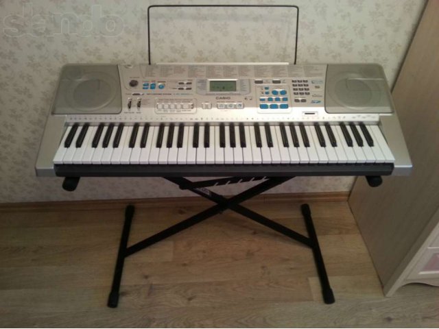 Синтезатор CASIO LK-300TV в городе Москва, фото 1, Московская область