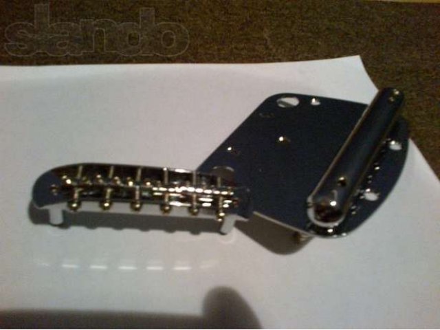 Tremolo Vibrato Squier Fender Mustang в городе Георгиевск, фото 1, Гитарные аксессуары