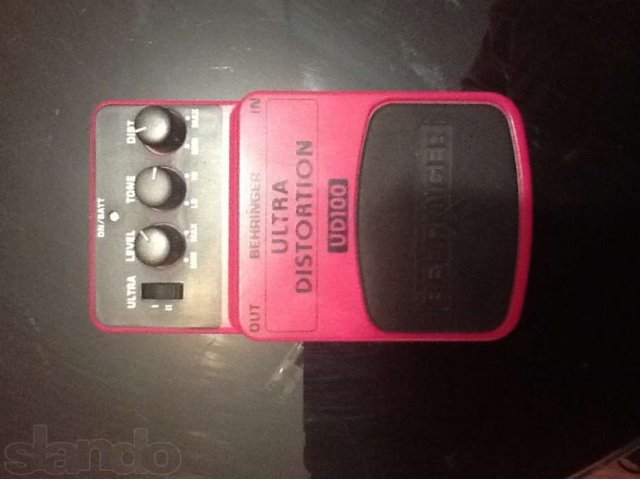 Behringer Ultra Distortion UD100 педаль в городе Москва, фото 1, стоимость: 900 руб.