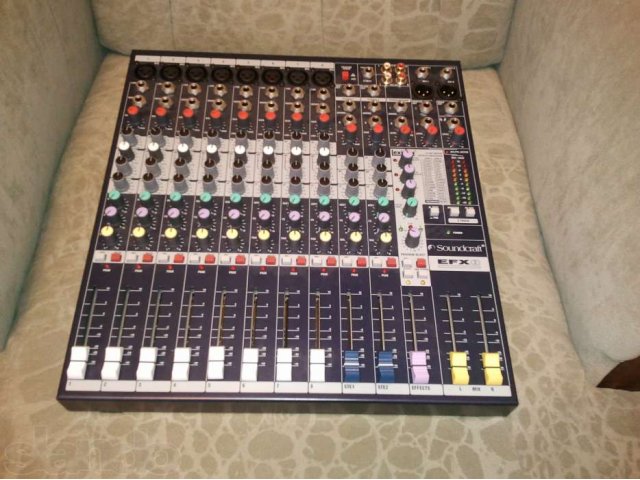 Пассивный пульт Soundcraft EFX8 в городе Москва, фото 1, стоимость: 15 000 руб.