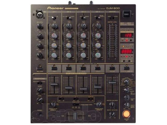 Микшерный пульт Pioneer DJM-600 в городе Иркутск, фото 1, стоимость: 20 000 руб.