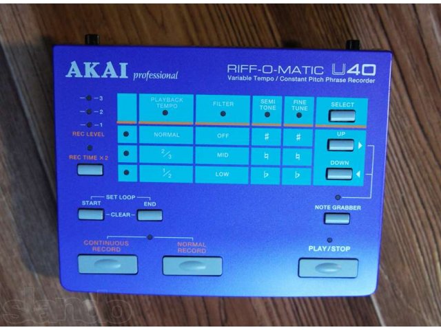 Продам фразовый семплер akai riff-O-matic U40 в городе Анапа, фото 1, Проигрыватели и рекордеры