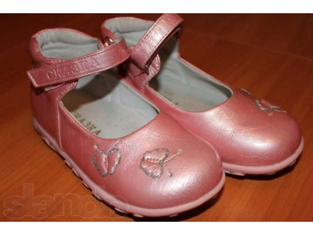 Обувь для девочки: туфли, ботинки, кроссовки Б/У. в городе Фрязино, фото 1, стоимость: 400 руб.