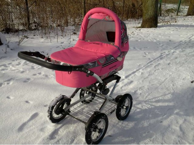 Продам универсальную детскую коляску 3 в 1 EXPANDER в городе Пионерский, фото 1, стоимость: 7 500 руб.