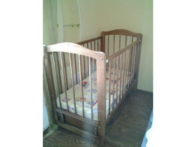 Продам детскую кроватку недорого в городе Сургут, фото 1, стоимость: 2 000 руб.