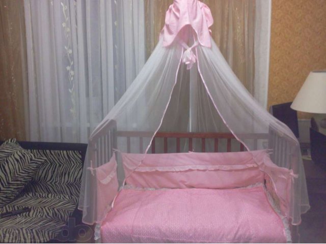 Продаётся детская кроватка в городе Краснодар, фото 1, стоимость: 4 000 руб.