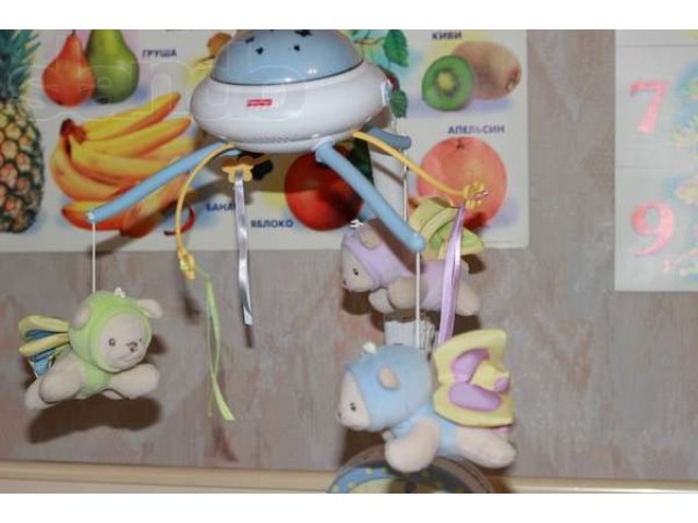 Мобиль-проектор Fisher Price Мечты о бабочках в городе Киров, фото 1, стоимость: 3 000 руб.