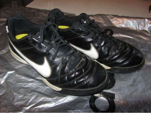 Кроссовки для мальчика фирм. Nike в городе Тверь, фото 1, стоимость: 500 руб.