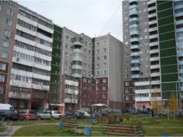 Сдам 3-к квартиру, Екатеринбург, ул. 8 Марта 189/4 в городе Екатеринбург, фото 1, стоимость: 26 000 руб.