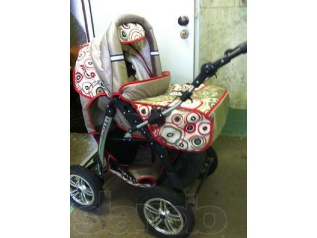 Продам детскую коляску в городе Новый Уренгой, фото 1, стоимость: 2 000 руб.