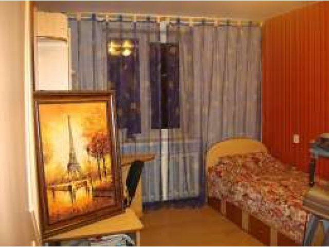 Сдается комната со всей мебелью на Пологой. в городе Владивосток, фото 1, стоимость: 5 000 руб.