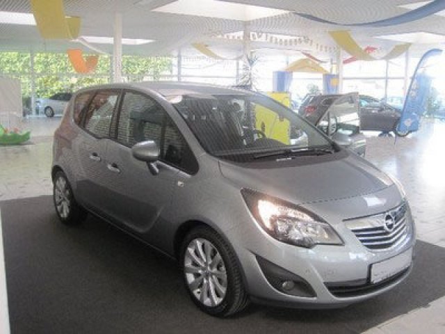 Продается автомобиль Opel Meriva 2012 года в городе Москва, фото 5, стоимость: 744 500 руб.